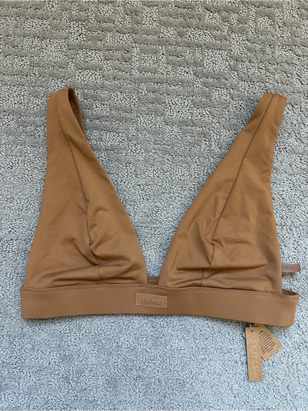 SKIMS Swim Triangle Bikini Top Almond XL NWT